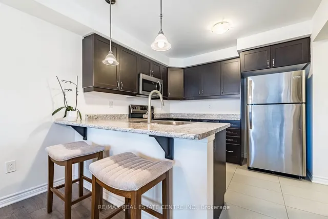 Additional image 10 of 1141 Duignan Cres