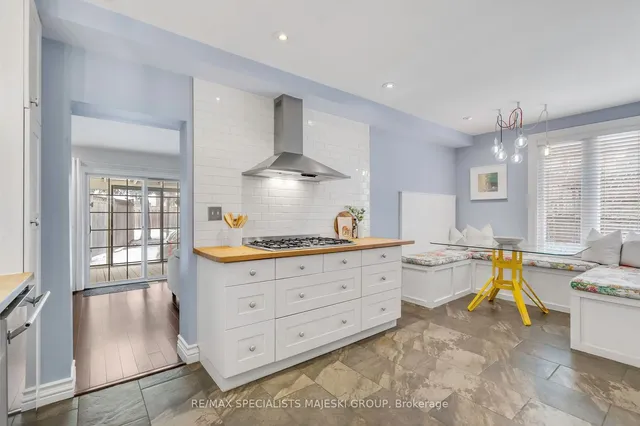 Additional image 11 of 34 Cavell Ave