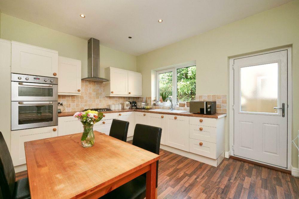 Additional image 3 of 18, Baildon Road Baildon, Shipley, BD17 6AE