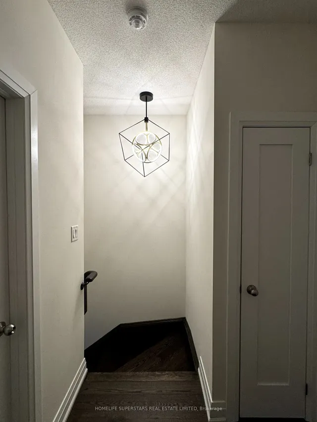 Additional image 7 of 46 Donald Ficht Cres