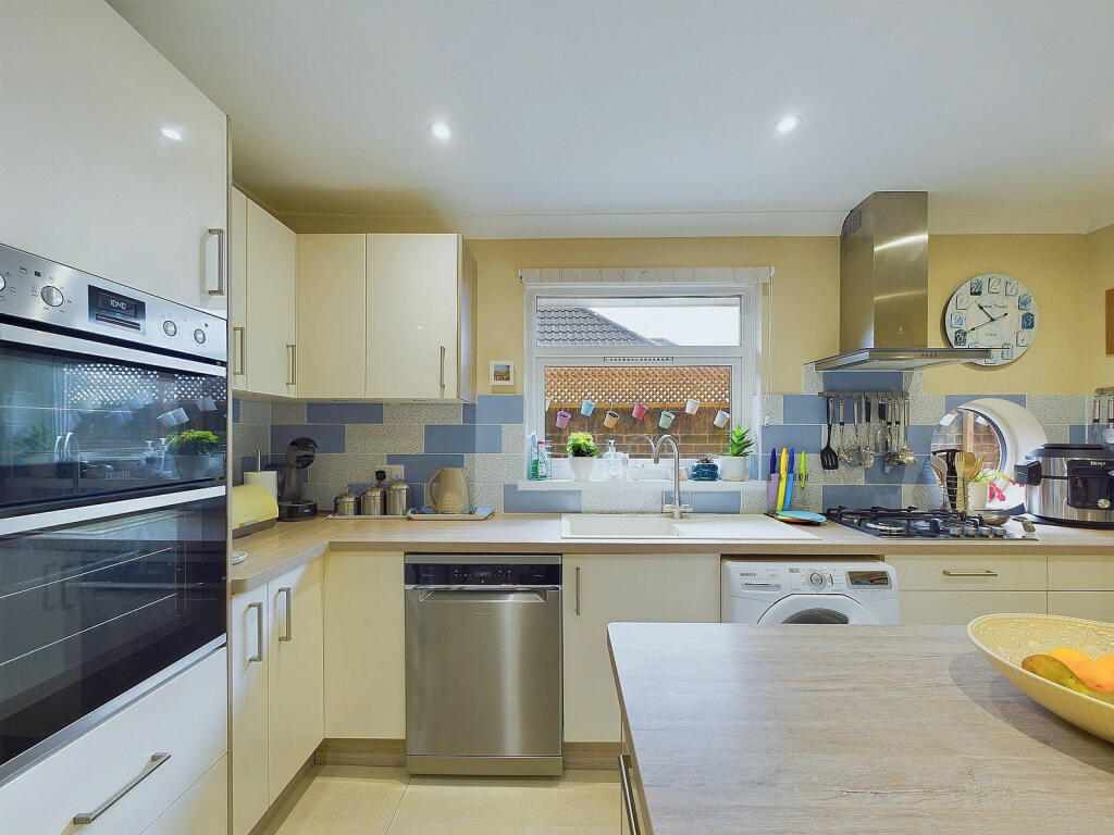 Additional image 5 of Hall Avenue, Offington, Worthing BN14 9BD