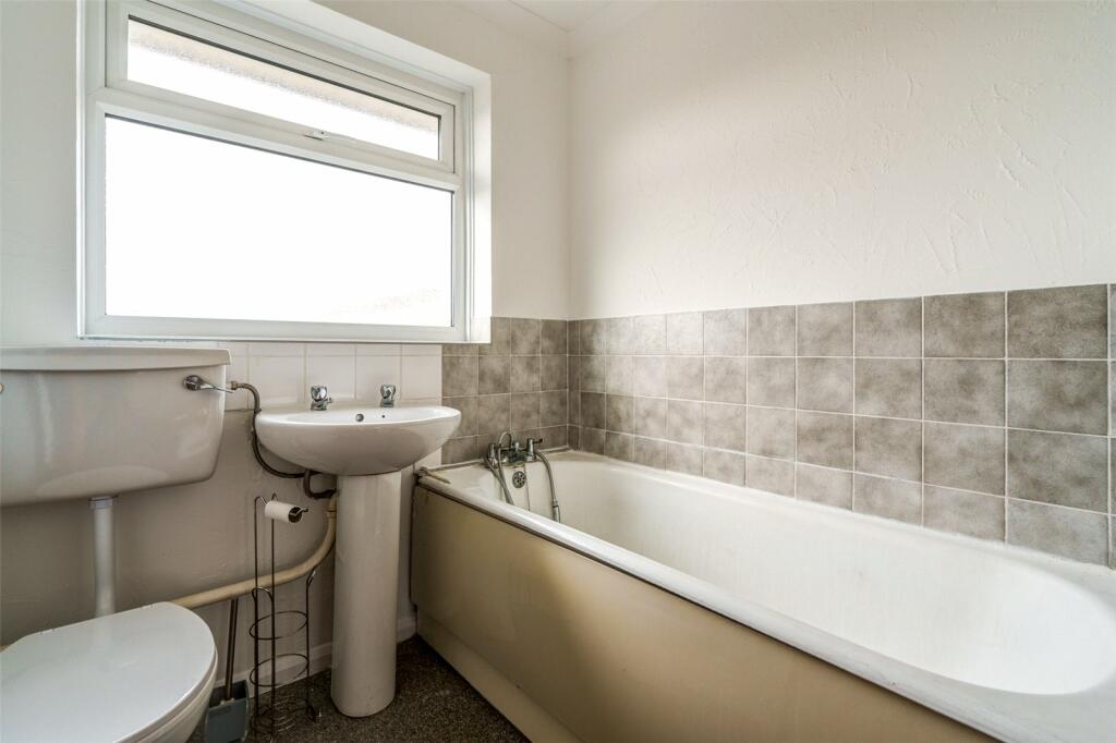 Additional image 11 of Kipling Avenue, Goring-by-Sea, Worthing, West Sussex, BN12