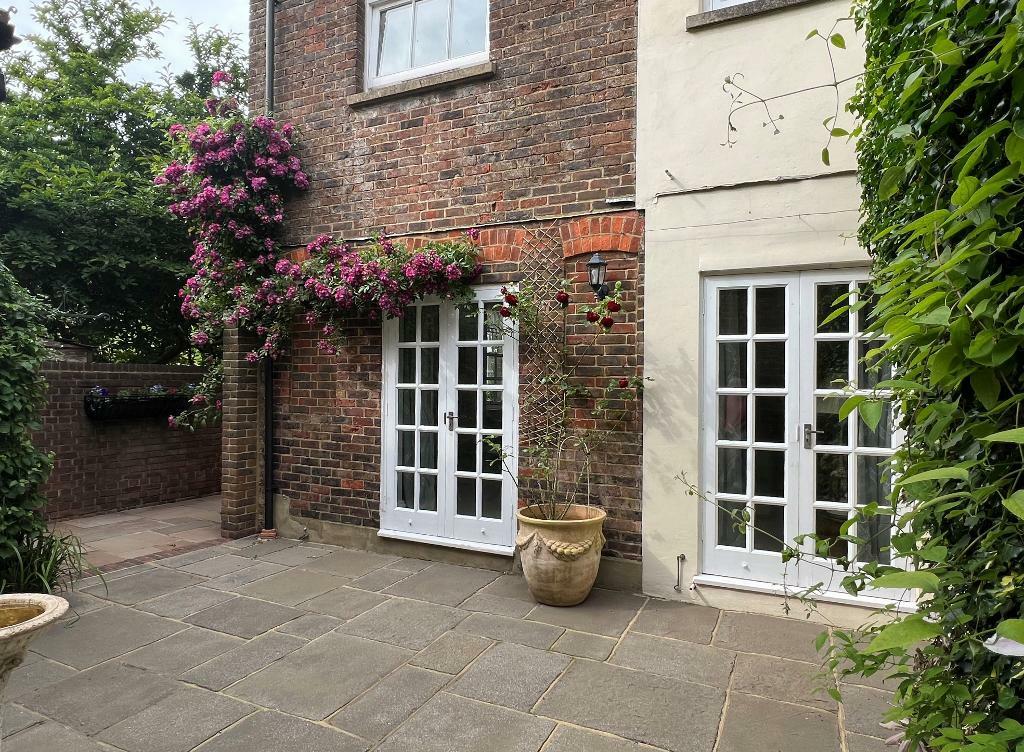 Additional image 18 of Bank Passage, Steyning, West Sussex, BN44 3YA