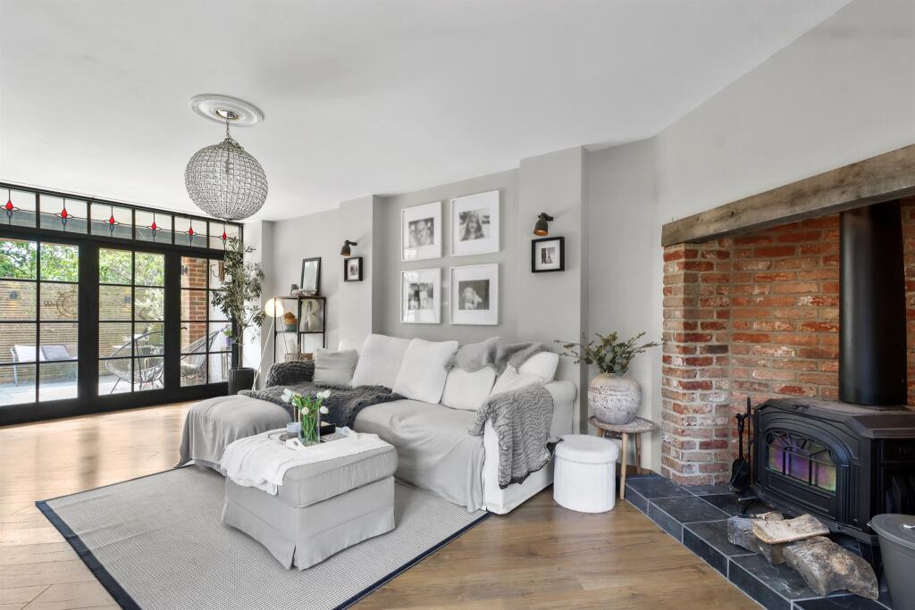 Additional image 2 of London Road, Hailsham