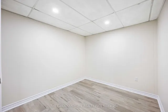 Additional image 26 of 307 Royal Salisbury Way