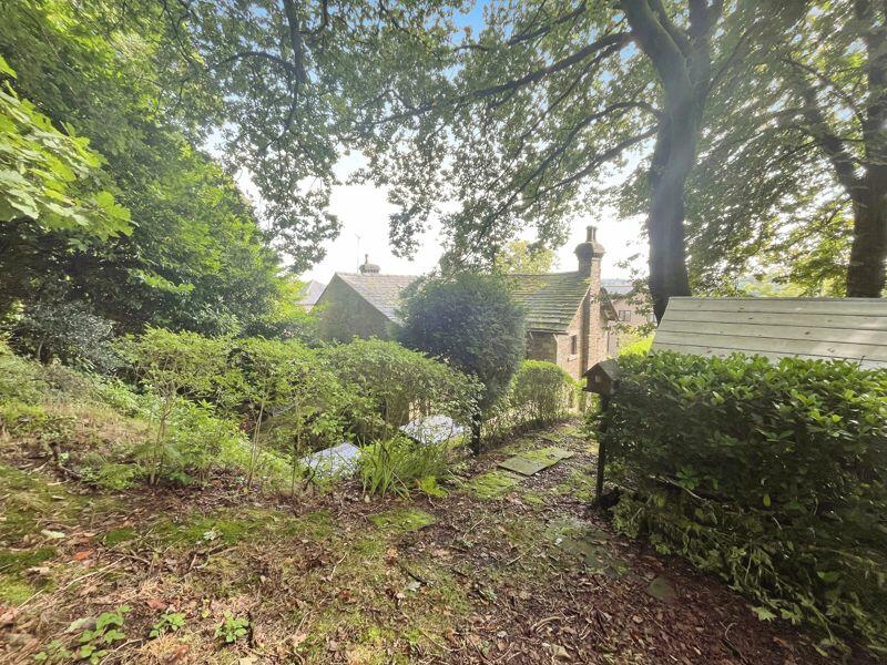 Additional image 17 of Woodsleigh Cottage, Lady Bridge Lane, Heaton