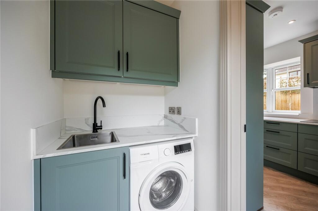 Additional image 5 of Oaks Drive, Ringwood, Hampshire, BH24