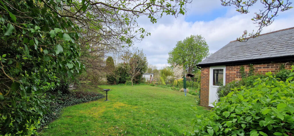 Additional image 17 of Broadshard Lane, BH24