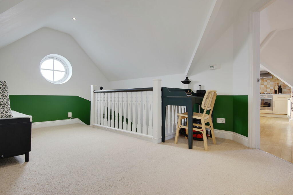 Additional image 18 of 16 Beechey Road, Bournemouth, BH8 8LL