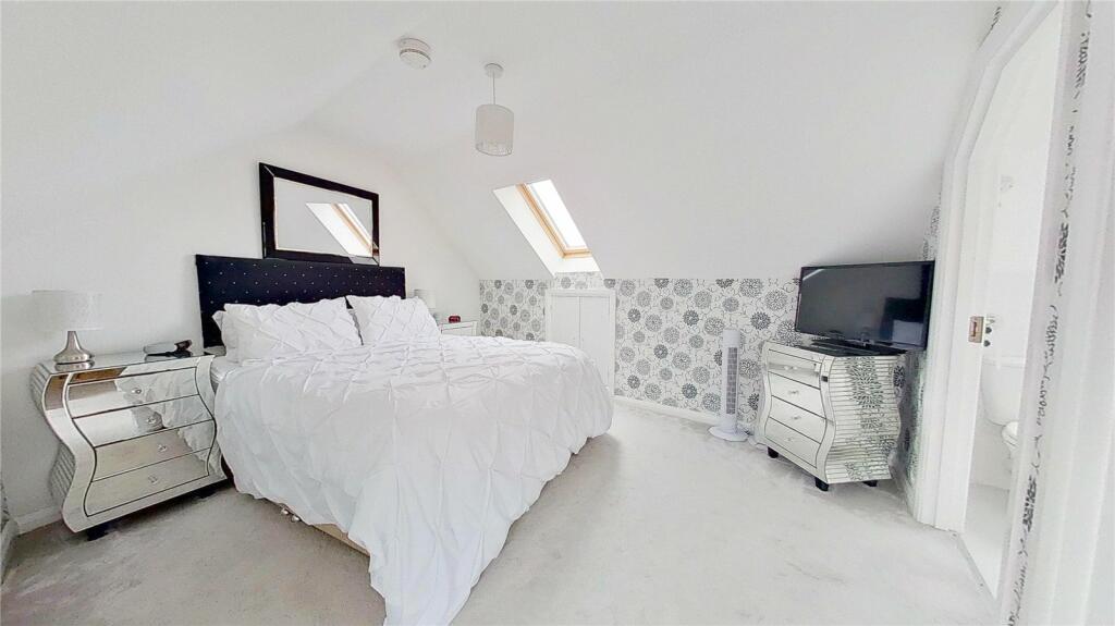 Additional image 10 of Leconfield Road, Lancing, West Sussex, BN15