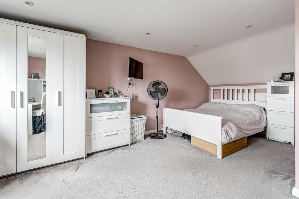 Additional image 9 of Grand Avenue, Worthing, West Sussex, BN11