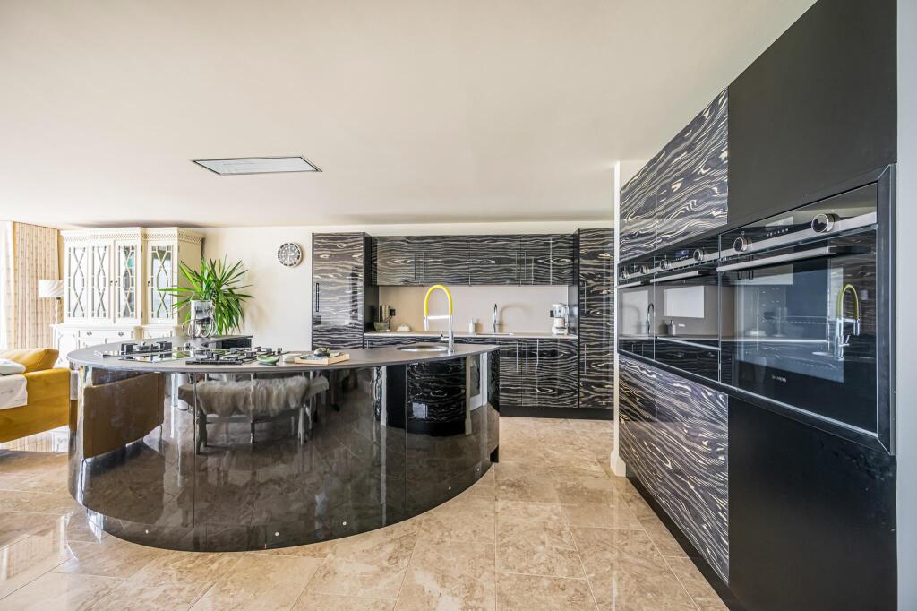 Additional image 5 of Coast Road, Pevensey Bay, Pevensey, East Sussex, BN24