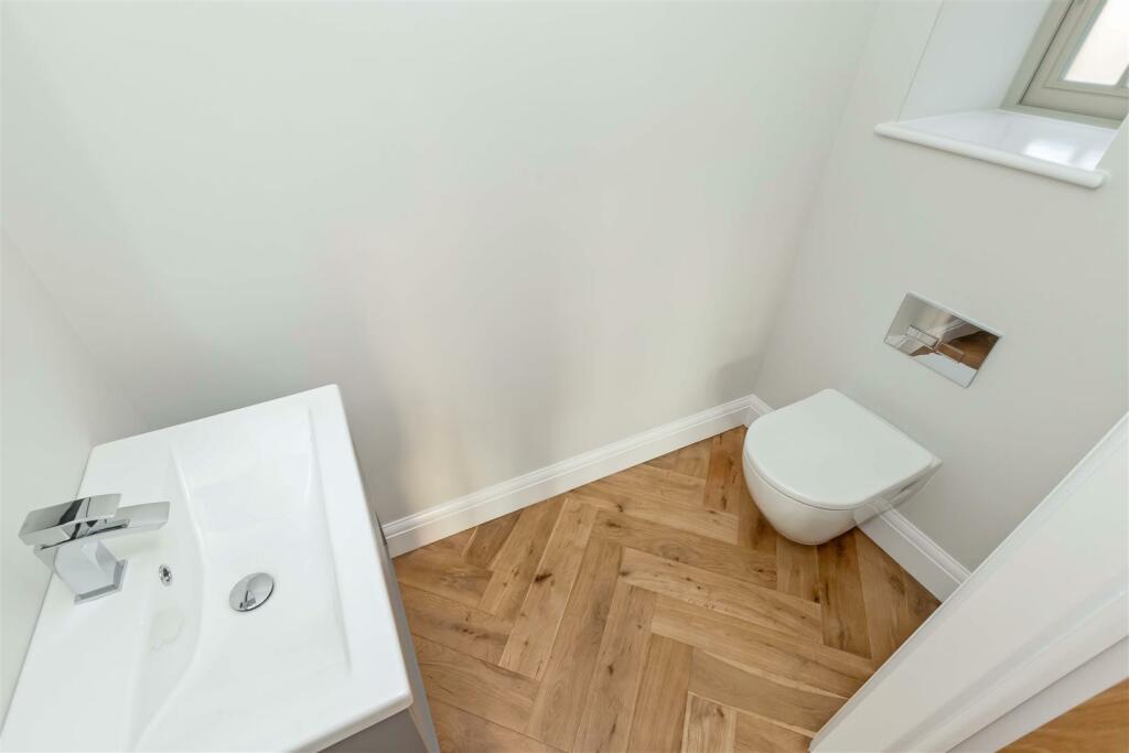 Additional image 14 of East Avenue, Goring-By-Sea, BN12 4DD