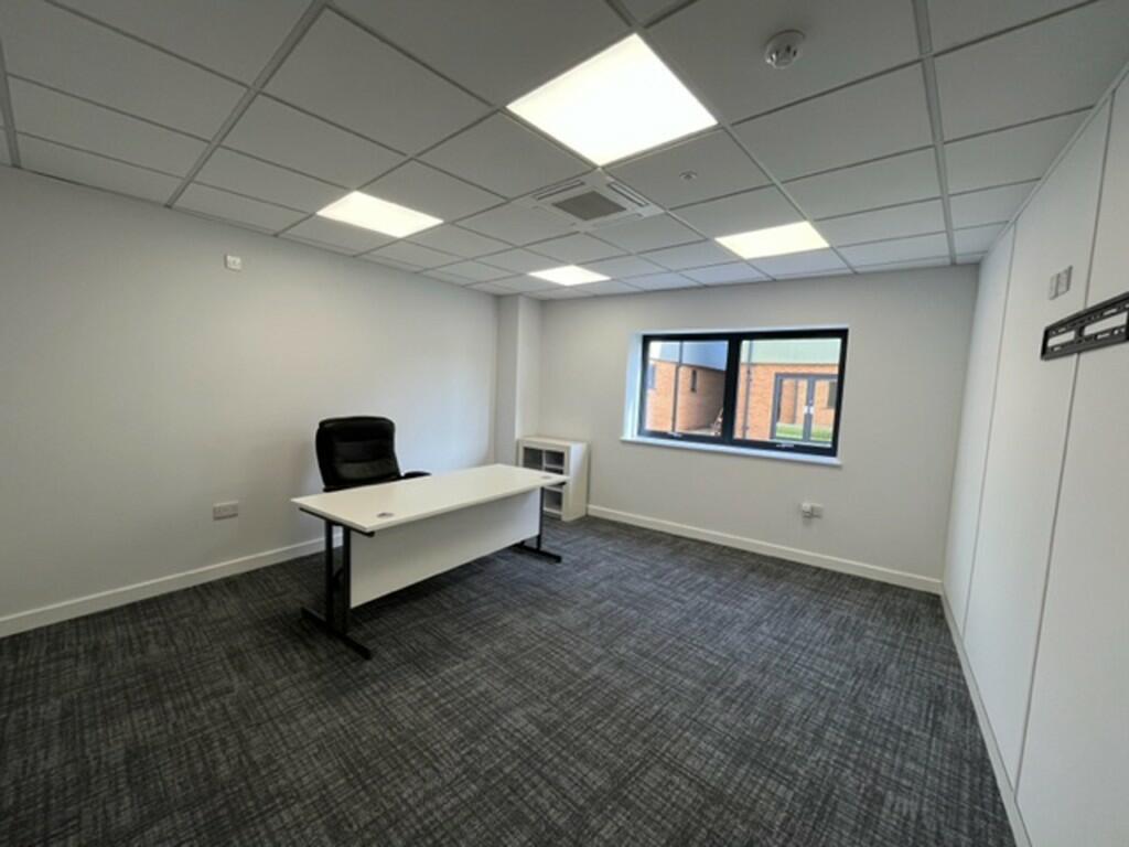 Additional image 12 of Ground Floor offices, 3 GP Centre, Yeoman Road, Ringwood, Hampshire, BH24