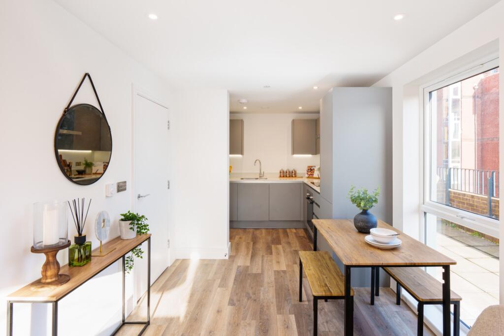 Additional image 15 of Gradino, Davigdor Road, Hove