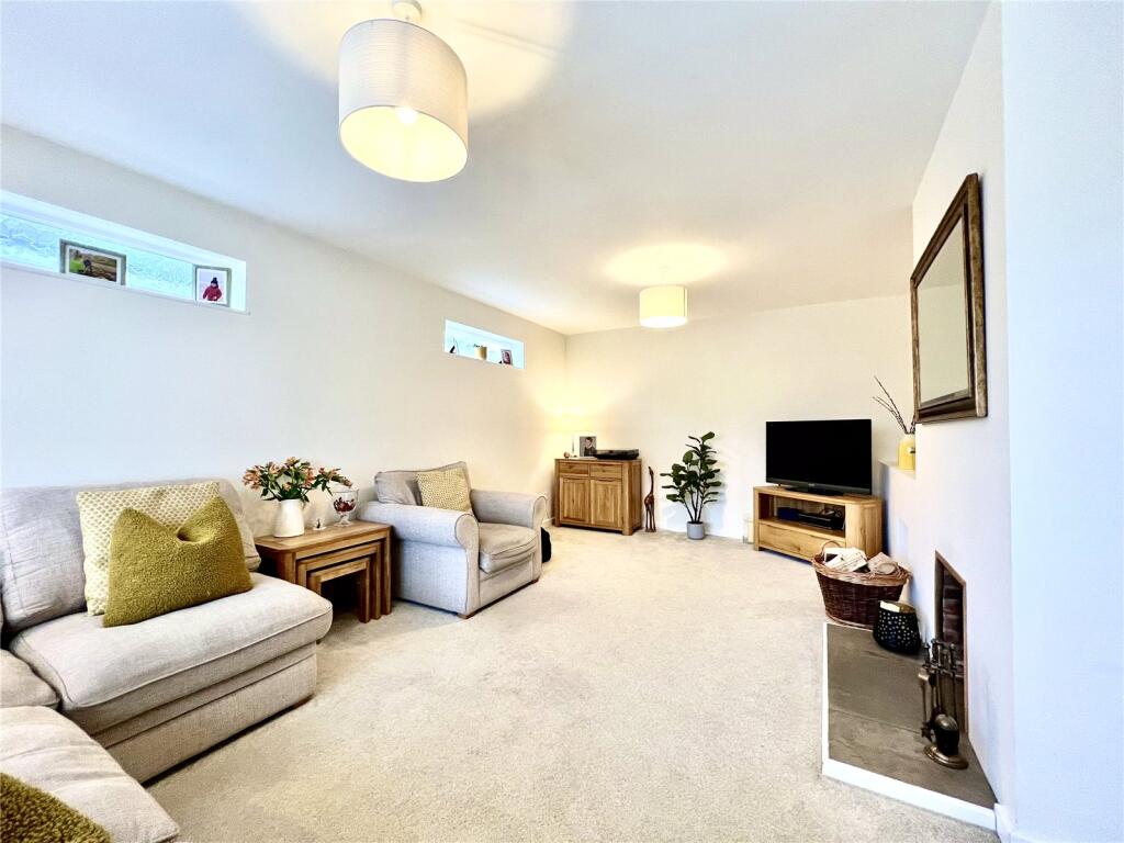 Additional image 10 of Curzon Way, Highcliffe On Sea, Christchurch, Dorset, BH23