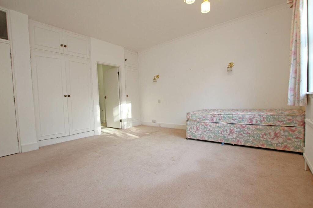 Additional image 8 of St.Johns Road, Eastbourne, BN20 7NL