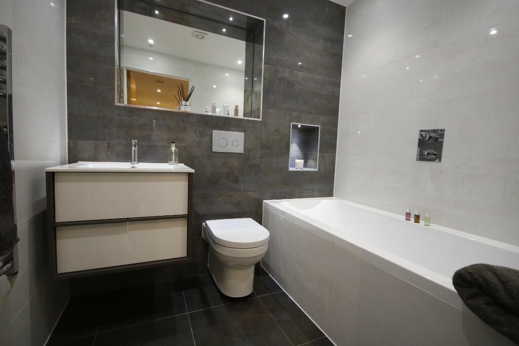 Additional image 16 of BH22 GOLF LINKS ROAD, Ferndown