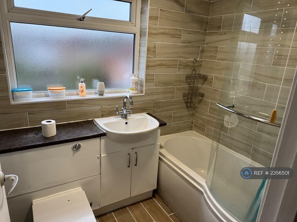 Additional image 5 of View Point Lodge, Poole, BH14