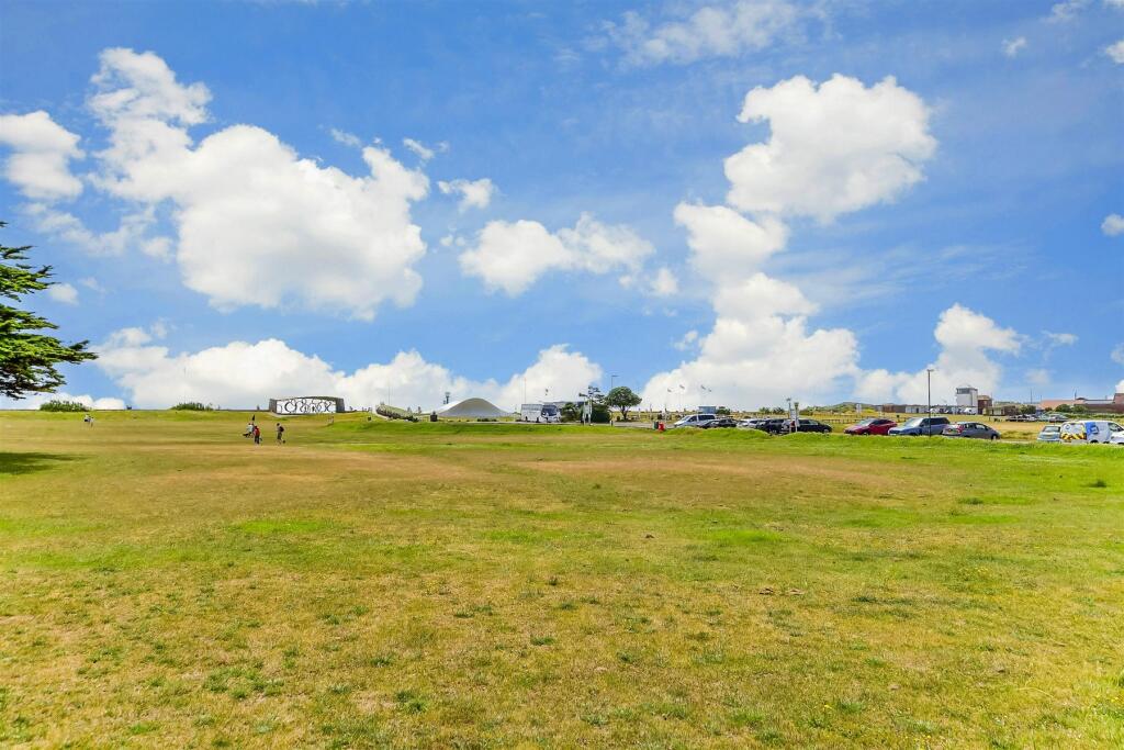 Additional image 9 of South Terrace, Littlehampton, West Sussex