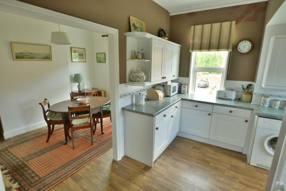 Additional image 6 of Avenue Road, Wimborne, BH21 1BT