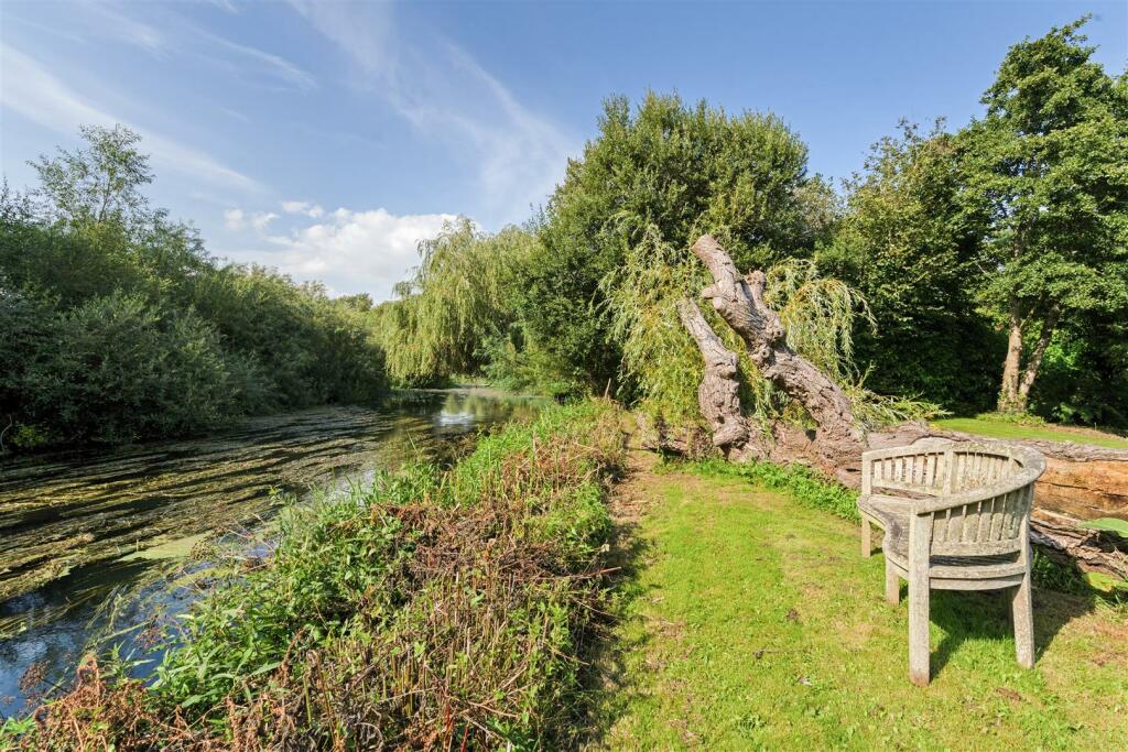 Additional image 11 of Salisbury Road, Winkton