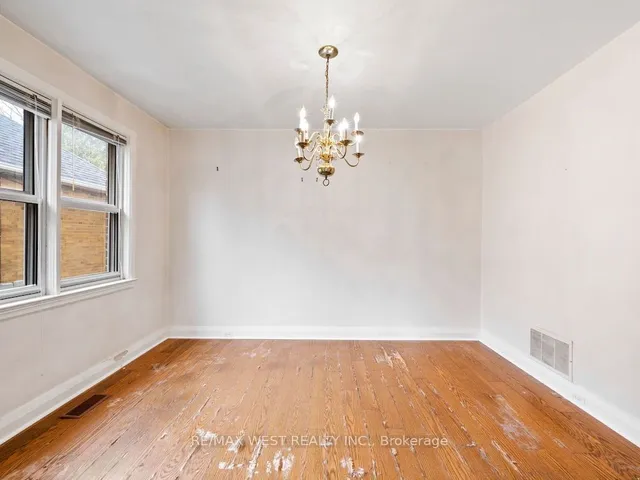 Additional image 9 of 4 Allen Ave