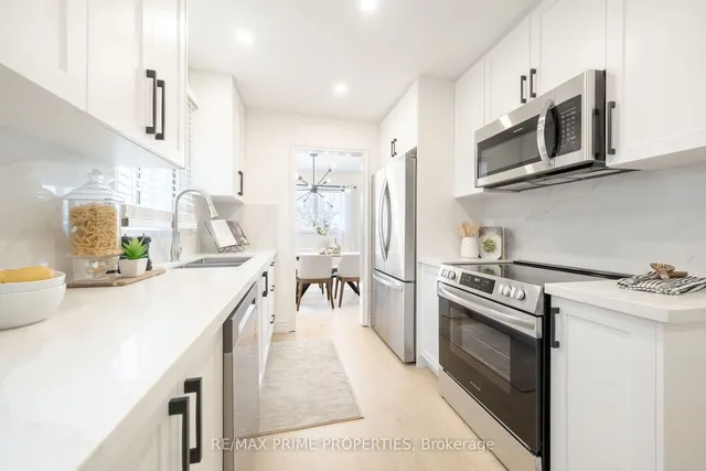 Additional image 9 of 33 Cathy  Jean Cres