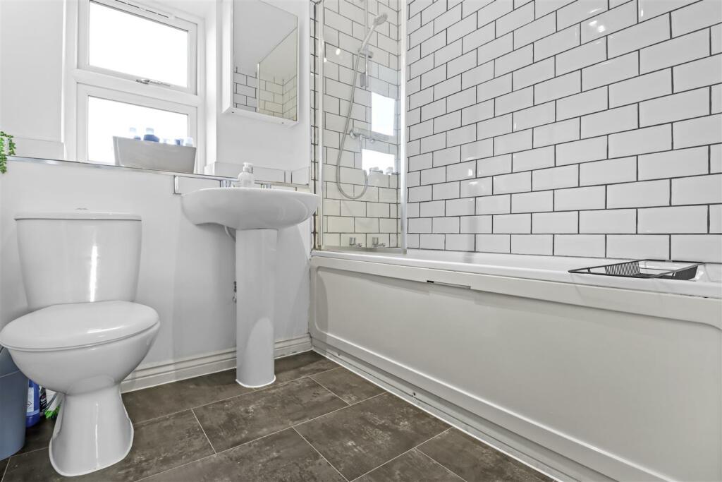 Additional image 6 of Barlow Place, Hailsham