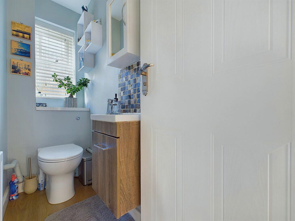 Additional image 14 of Highview, Sompting, Lancing, BN15 0QW
