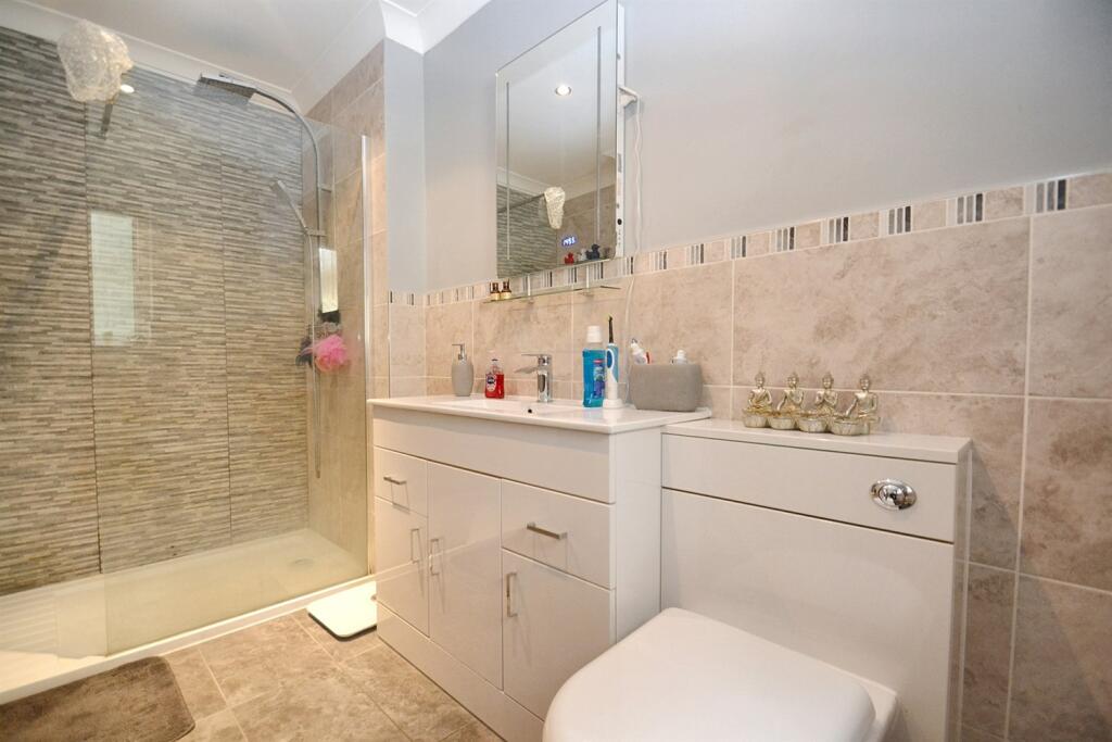 Additional image 12 of Broadstone