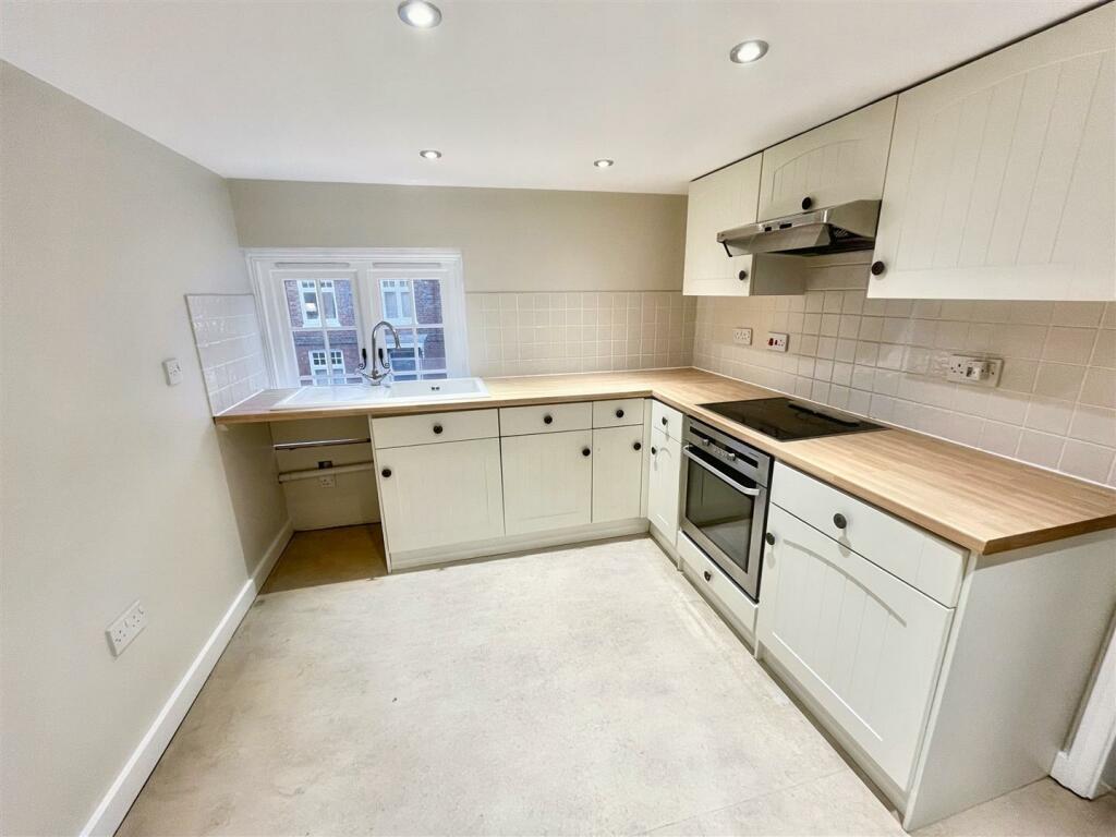 Additional image 3 of The Square, Cranborne