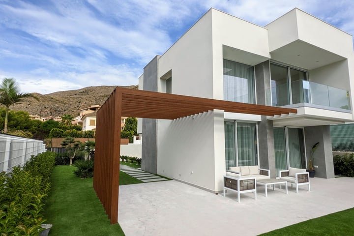 Additional image 2 of Sierra Cortina