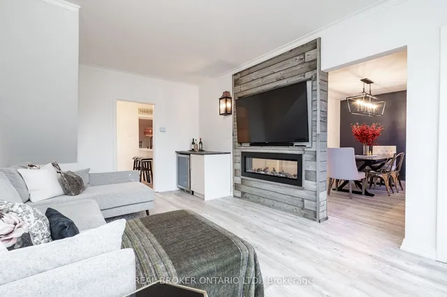 Additional image 6 of 905 & 907 Glencairn Ave