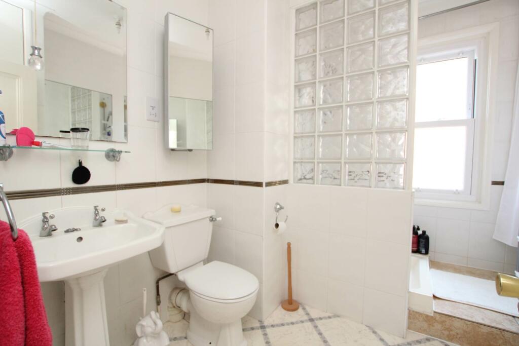 Additional image 14 of Cliff Road, BN20 7RU