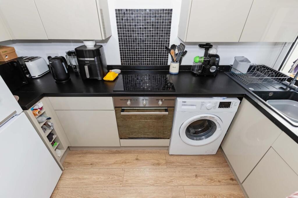 Additional image 11 of Madeira Avenue, Worthing