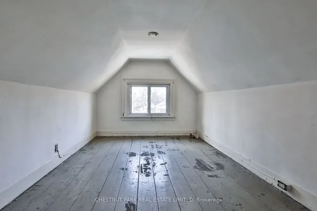 Additional image 7 of 67 Welland Ave