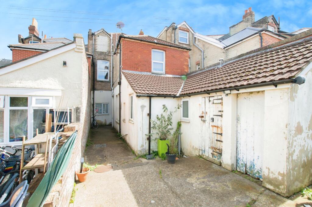 Additional image 15 of Holdenhurst Road, Bournemouth, Dorset, BH8