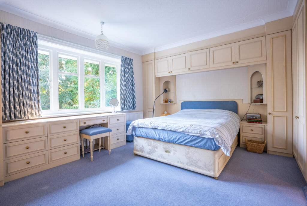 Additional image 14 of Chine Crescent Road, Westcliff, Bournemouth, Dorset, BH2