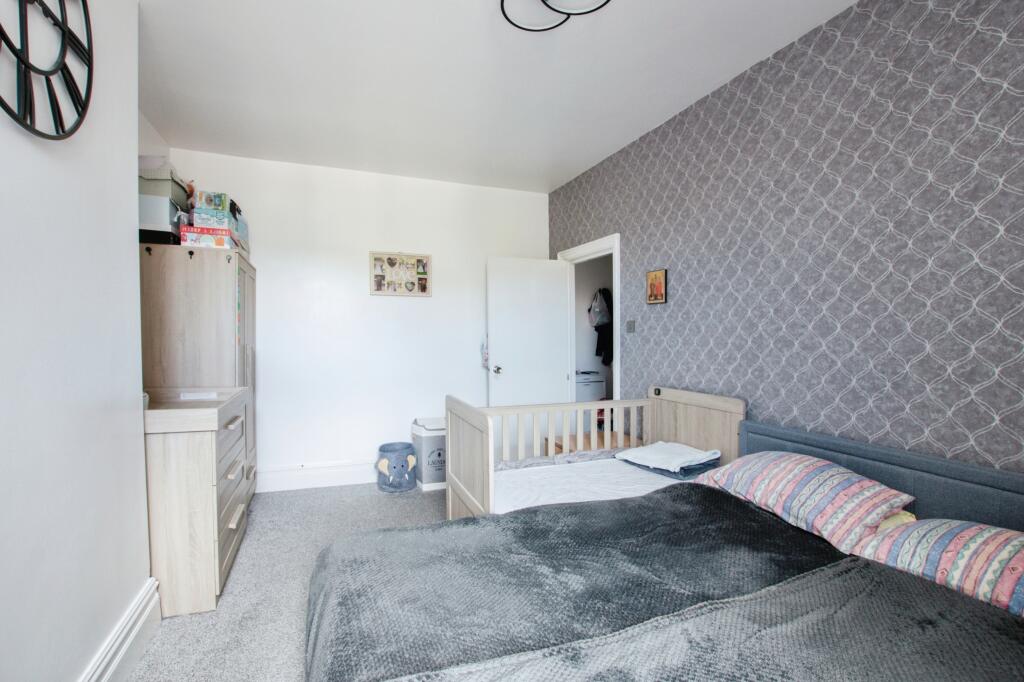 Additional image 12 of Holdenhurst Road, Bournemouth, Dorset, BH8