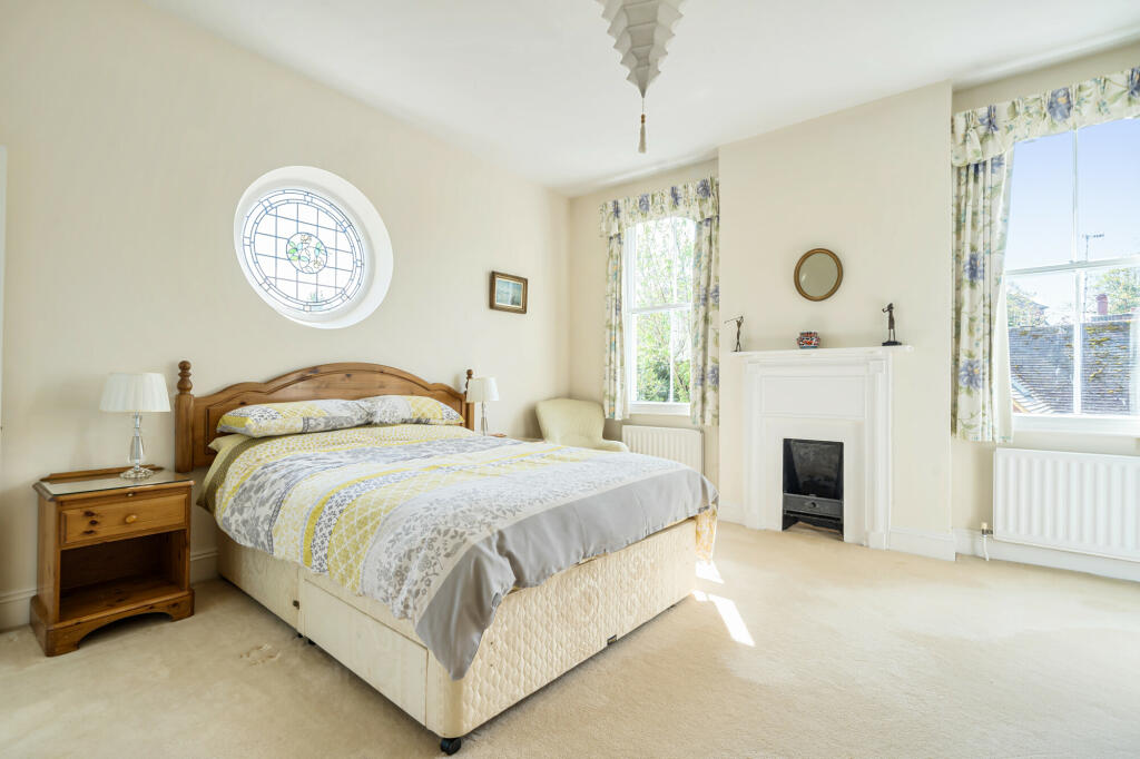 Additional image 11 of High Street, Steyning, BN44