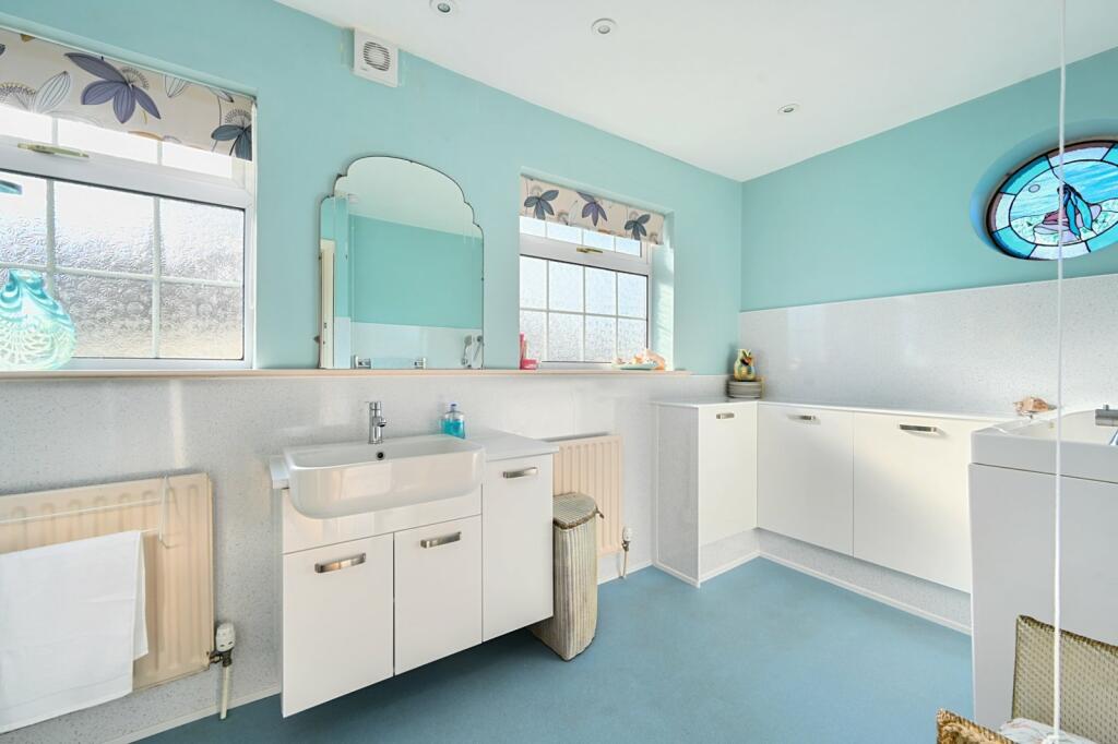 Additional image 14 of Greenways Crescent, Shoreham, West Sussex, BN43