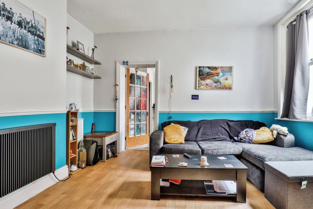 Additional image 10 of Holdenhurst Road, Bournemouth, BH8