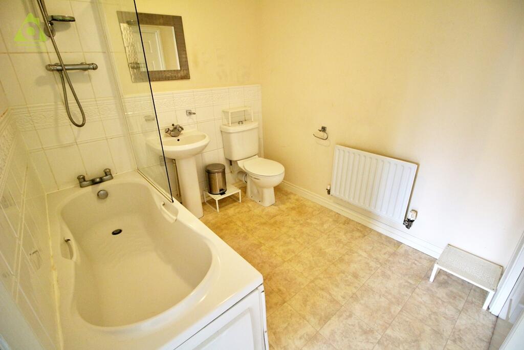 Additional image 7 of Apt Pear Tree Place Farnworth Bolton BL4 9RX *BTL ONLY*