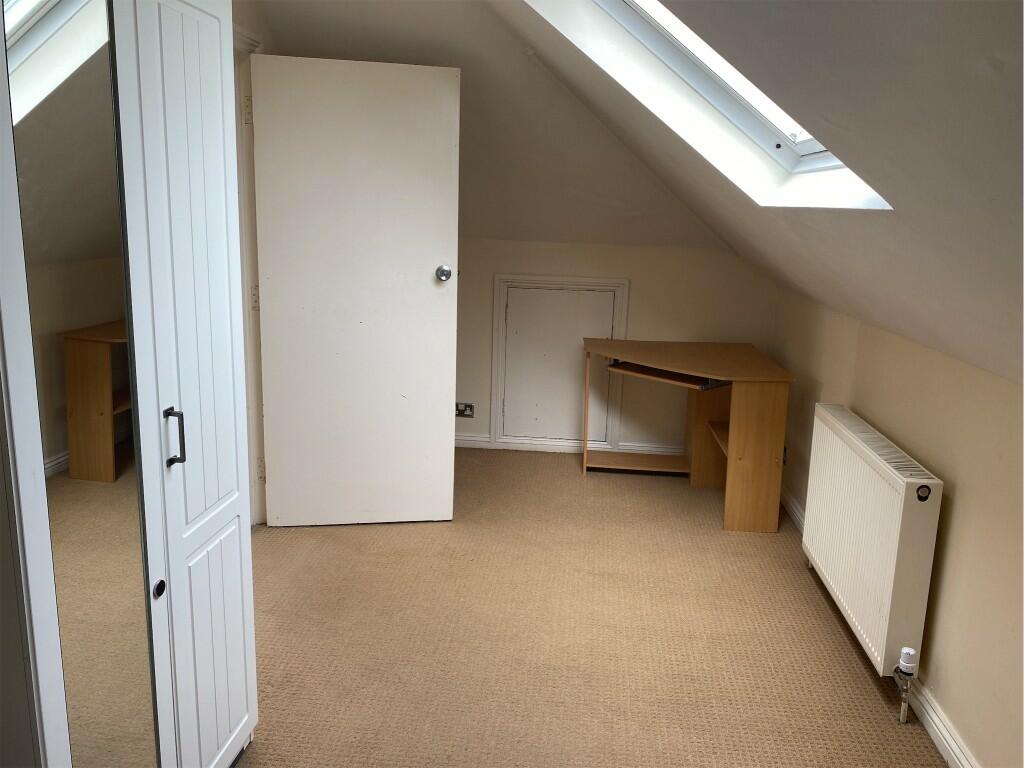 Additional image 10 of 2 Double Bedroom Student Maisonette - Rushton Crescent