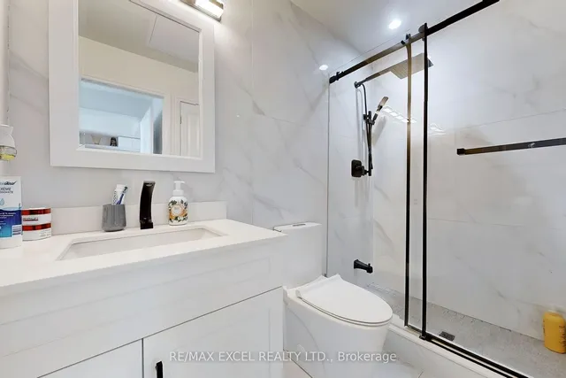 Additional image 20 of 59 Annie Craig Dr Unit 2708