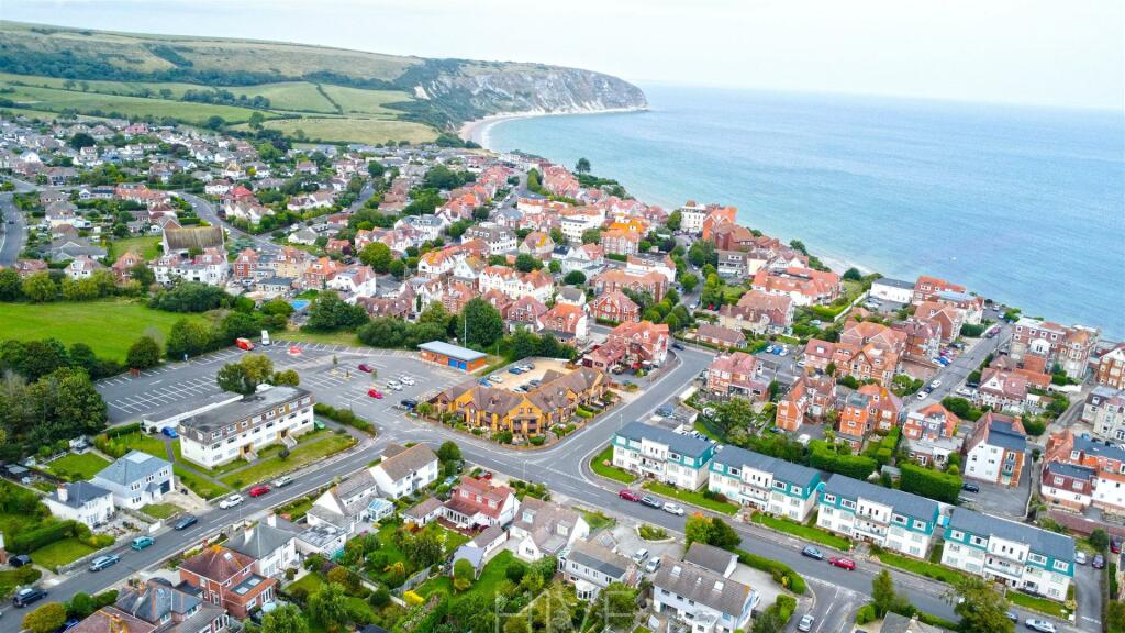 Additional image 6 of De Moulham Road, Swanage