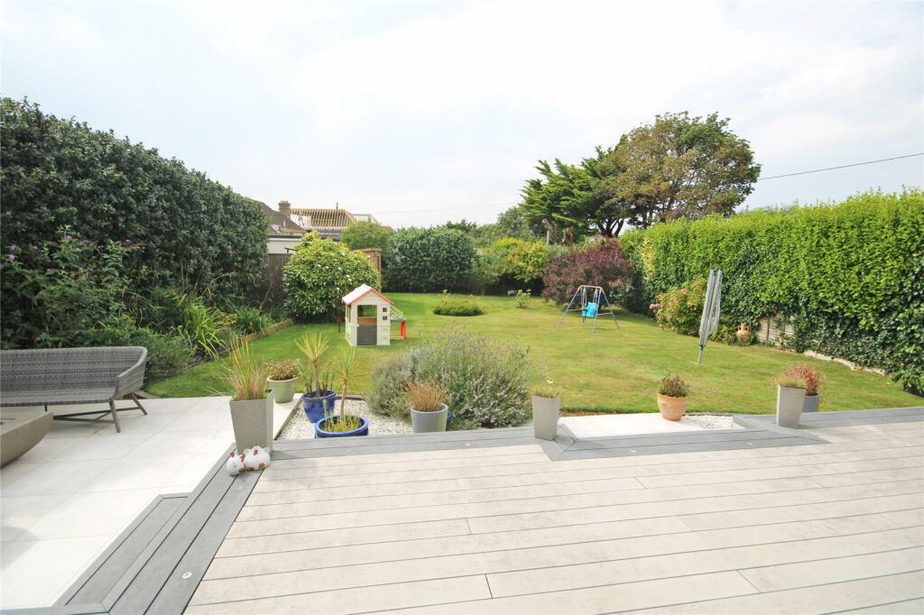 Additional image 17 of Cliffe Road, Barton on Sea, New Milton, Hampshire, BH25