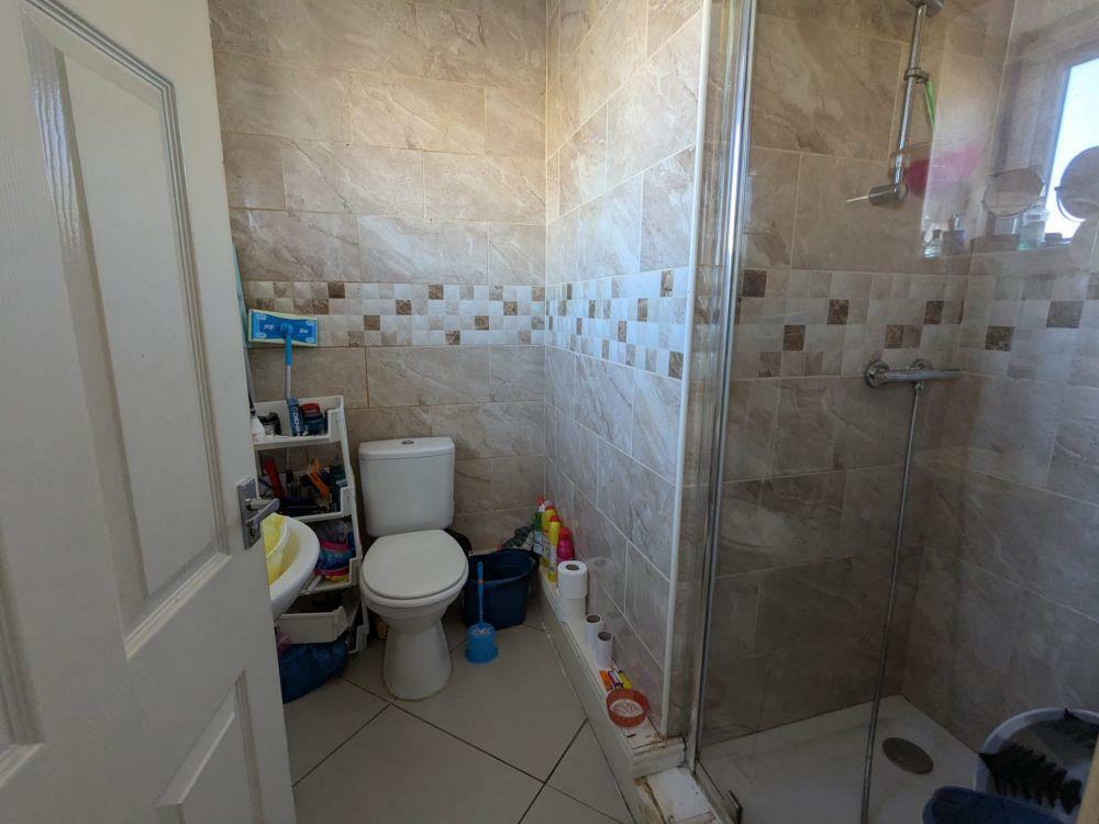 Additional image 10 of 585-587, Thornton Road Bradford, BD8 9RA