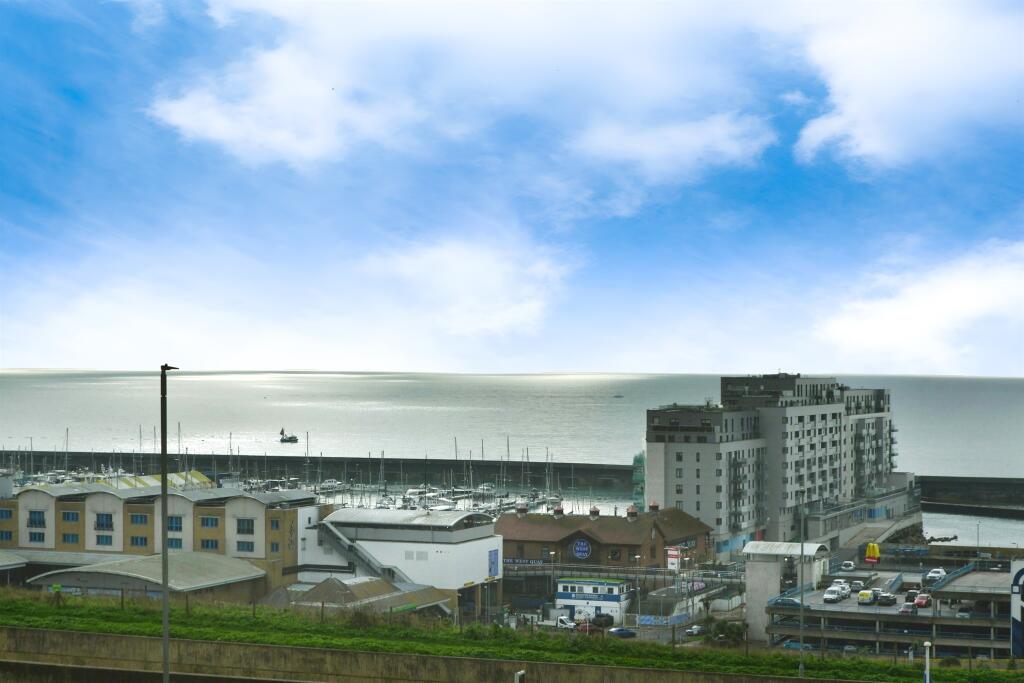 Additional image 19 of Marine Gate, Brighton